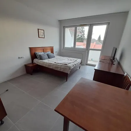 Demizson Panzio Bed & Breakfast 3*