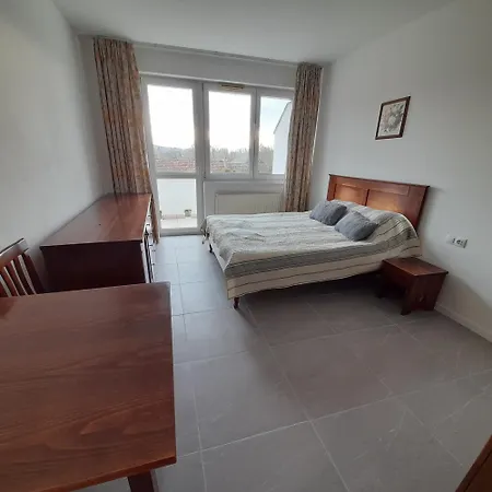 Demizson Panzio Bed & Breakfast Kehidakustány