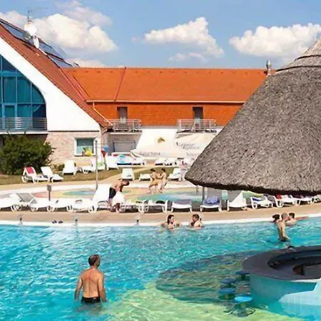 Demizson Panzio Bed & Breakfast 3*