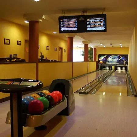 Demizson Panzio לינה וארוחת בוקר Kehidakustány