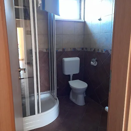 Demizson Panzio 3* Кехидакустани