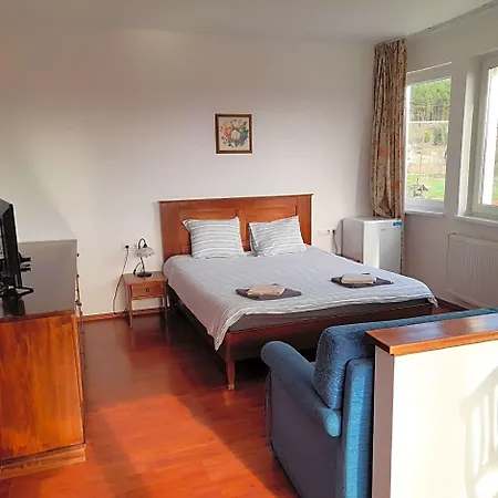 Demizson Panzio Bed & Breakfast 3*