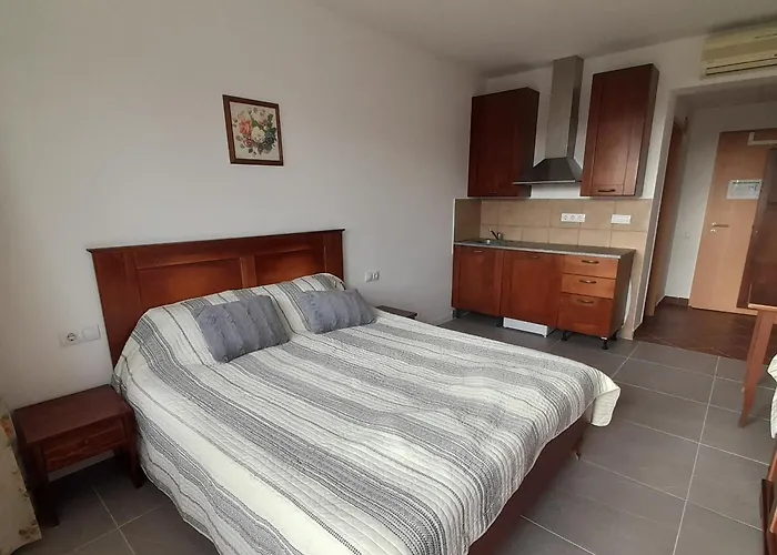 Demizson Panzio Panzió 3*